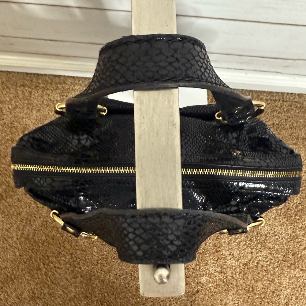 π€Michael Kors Python Handbag - Picture 10 of 13